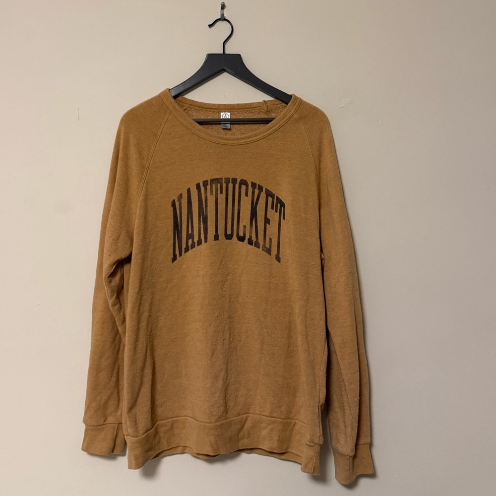 Destination Sweaters Set